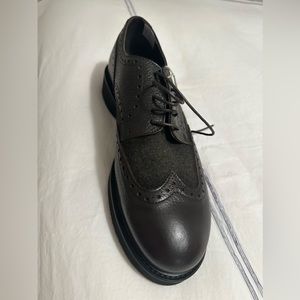 Balding men’s shoes